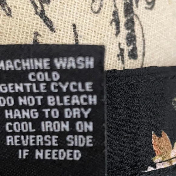 Rue21 Floral Blouse zipper front roll cuff sleeves‎ - Picture 7 of 7